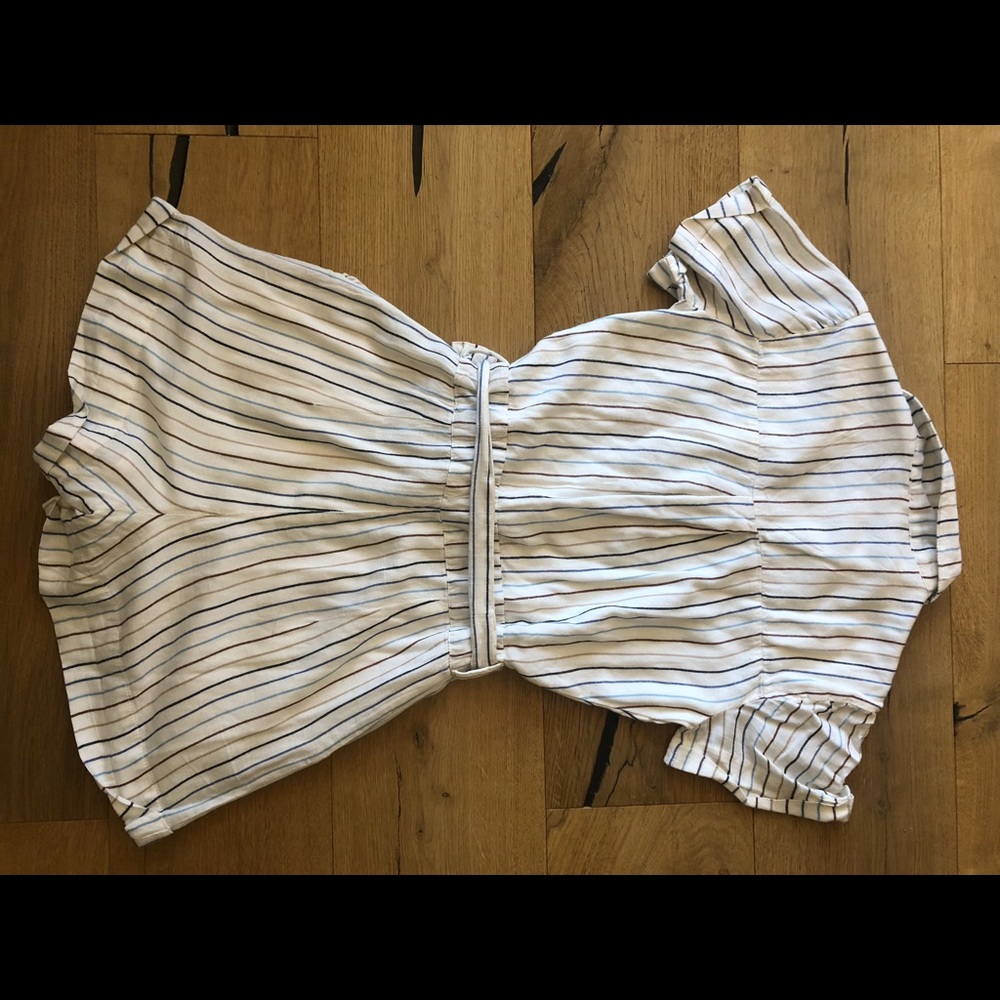 Collared button up romper - Picture 4 of 4